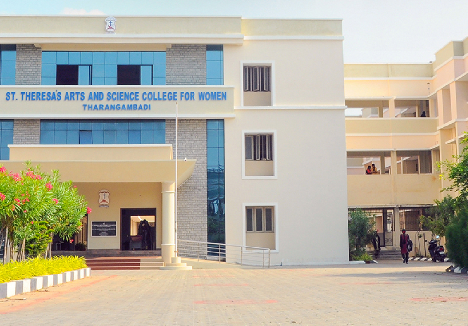 College building exterior view